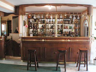 Gold Hotel Pension Budapest, Drinkbar in der Pension - Pensionen in Budapest, Gold Pension Budapest - Gold Hotel Pest - Budapest - Billiges Hotel in der Grünzone von Budapest