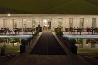 Anna Hotel Budapest - Hotelzimmer in einer ruhigen Gegend Buda mit schönem Garten